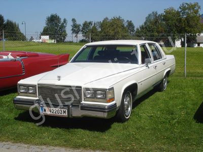 Купить глушитель, катализатор, пламегаситель Cadillac Brougham в Москве